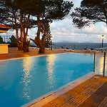 Hotel Albatroz Beach&yacht Club 5*