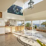 Albatroz Beach&yacht Club Hotel Santa Cruz (Madeira)