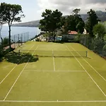 Albatroz Beach&yacht Club 5* Santa Cruz (Madeira)