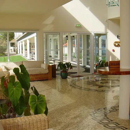 Hotel Albatroz & Yacht Club