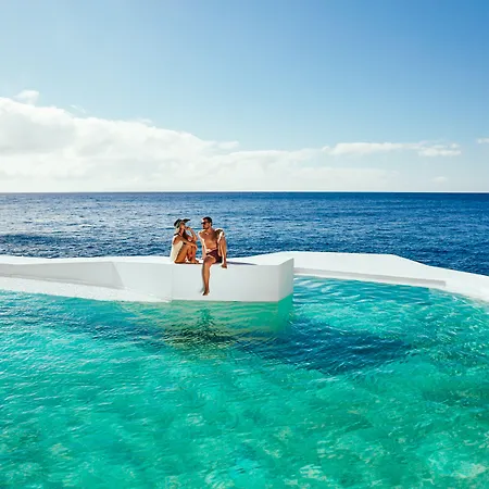 Ξενοδοχείο Albatroz & Yacht Club