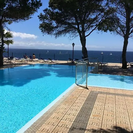 Hotel Albatroz & Yacht Club 5*