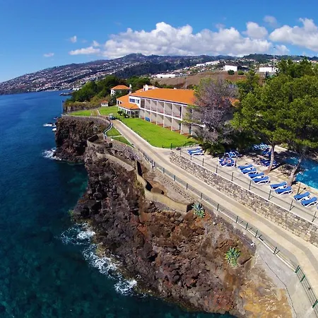 Hotel Albatroz & Yacht Club 5*