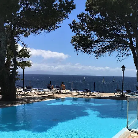 Hotel Albatroz & Yacht Club 5*
