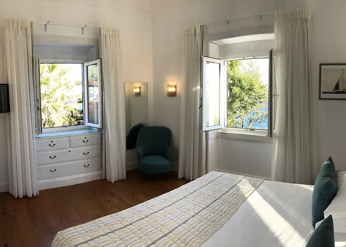 Hotel Albatroz & Yacht Club 5*