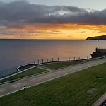 Albatroz & Yacht Club Hotel