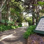 Albatroz & Yacht Club Hotel Santa Cruz (Madeira)