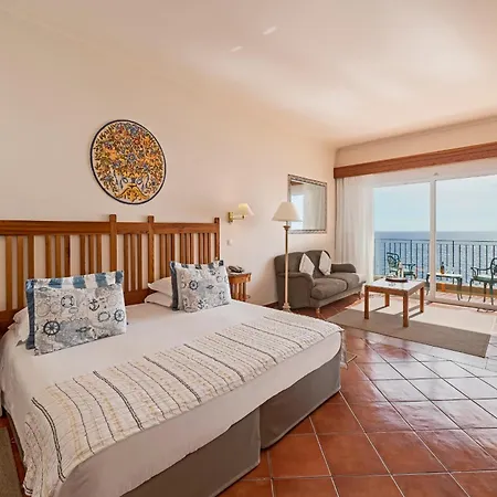 Hotell Albatroz & Yacht Club Santa Cruz (Madeira)