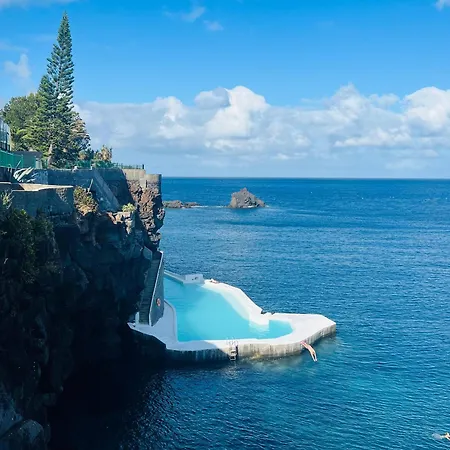 Albatroz & Yacht Club Hotell