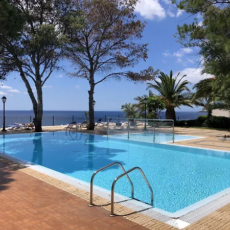 Hotel Albatroz & Yacht Club Santa Cruz (Madeira)