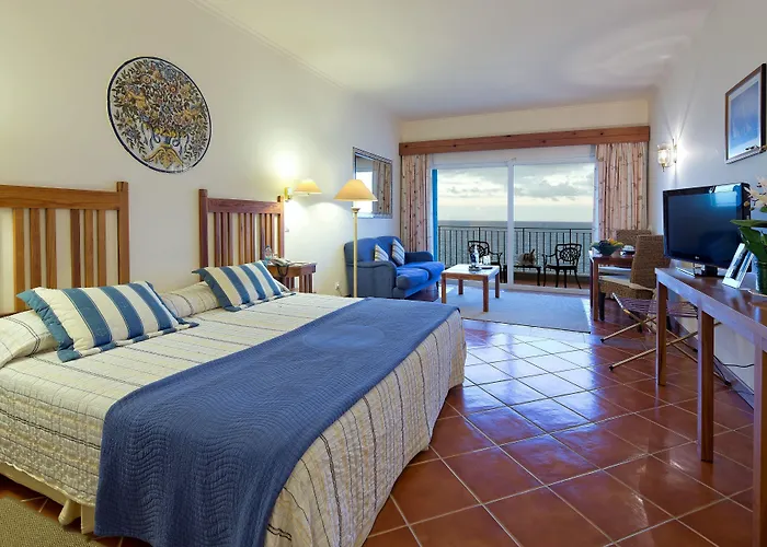 Albatroz & Yacht Club 5*