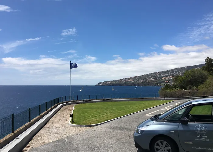 Albatroz & Yacht Club 5* Santa Cruz (Madeira)