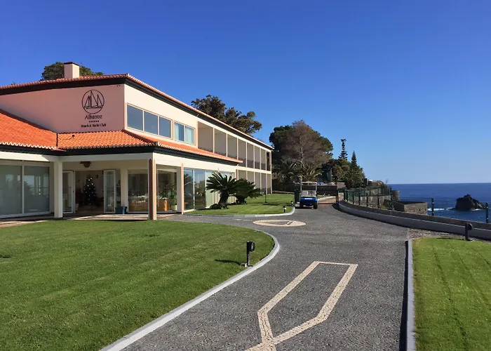 Albatroz & Yacht Club Hotel 5*