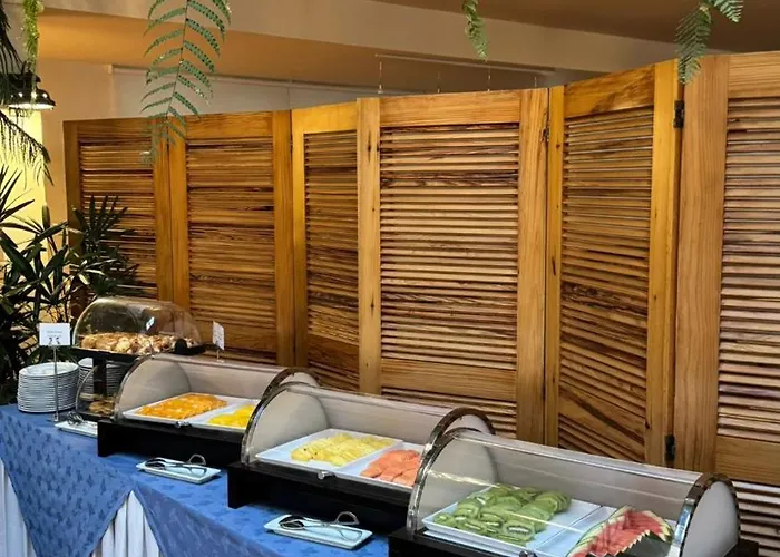 Albatroz & Yacht Club 5*